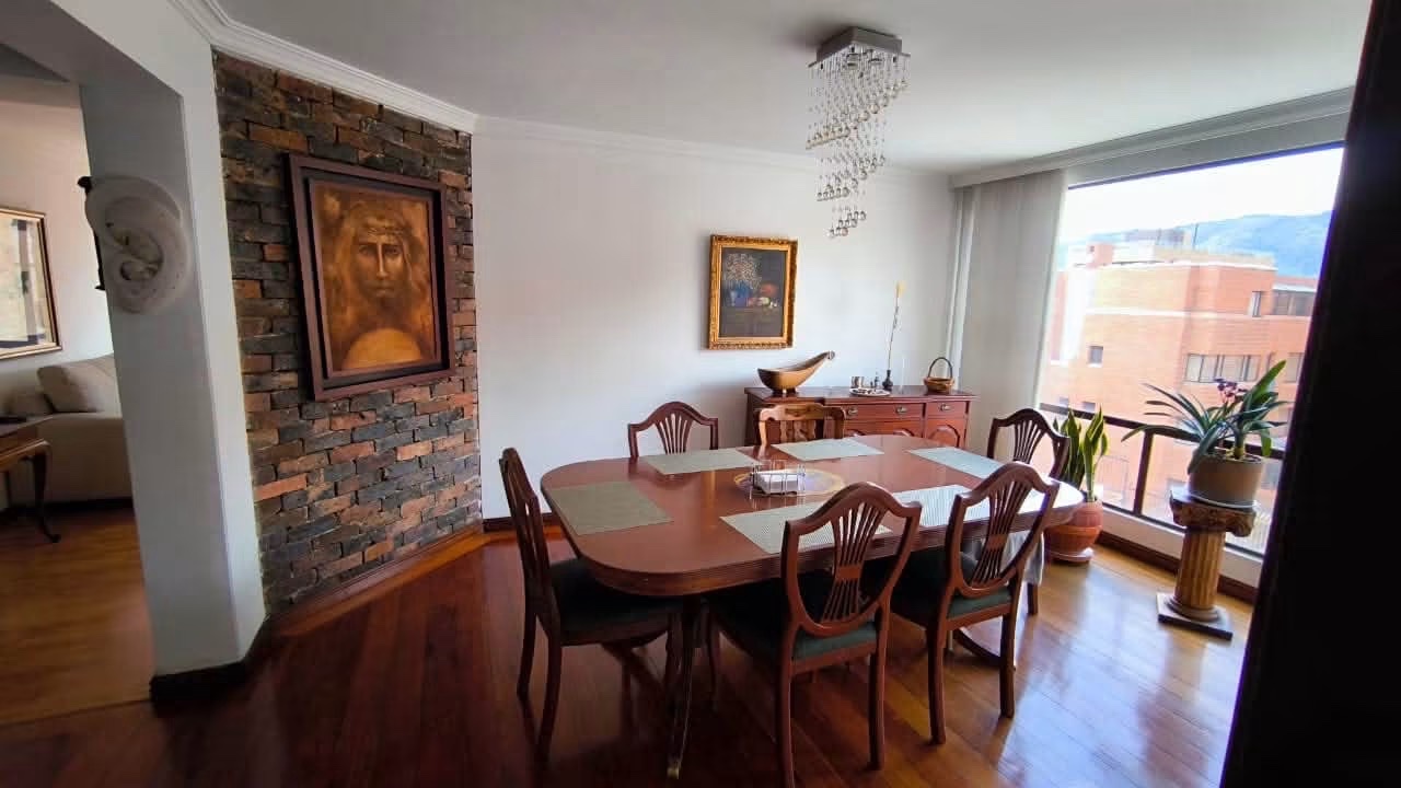 Apartamento en venta en Chicó Navarra, Bogotá · foto 5 de 24