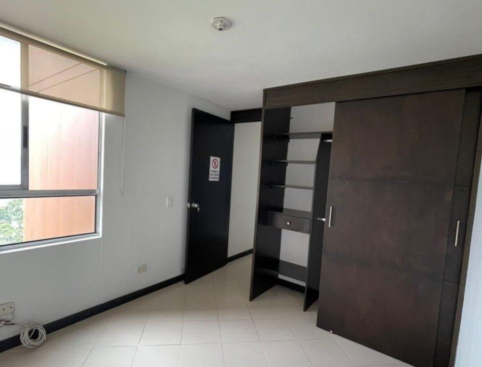 Apartamento en venta en San Antonio De Prado, La Estrella · foto 6 de 12