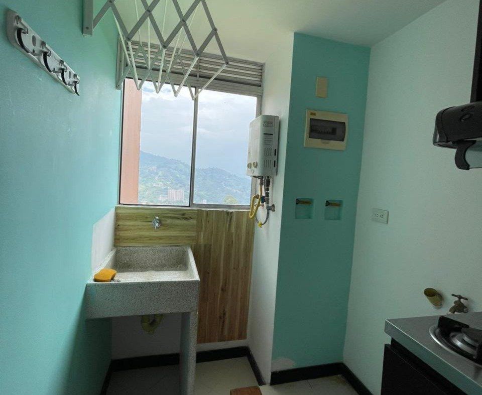 Apartamento en venta en San Antonio De Prado, La Estrella · foto 11 de 12