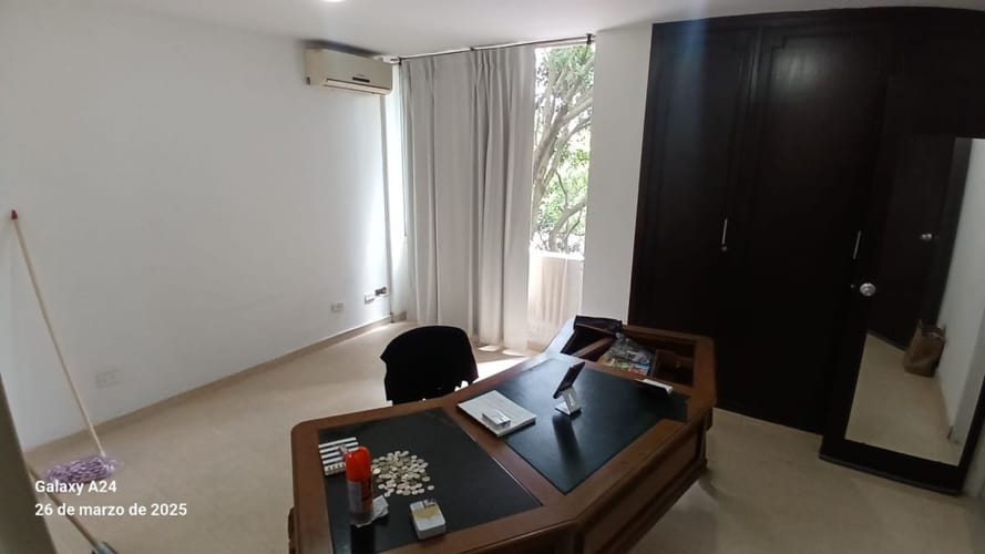 Apartamento de 3 alcobas en venta en Centenario, Cali, 132 m² · foto 6 de 24