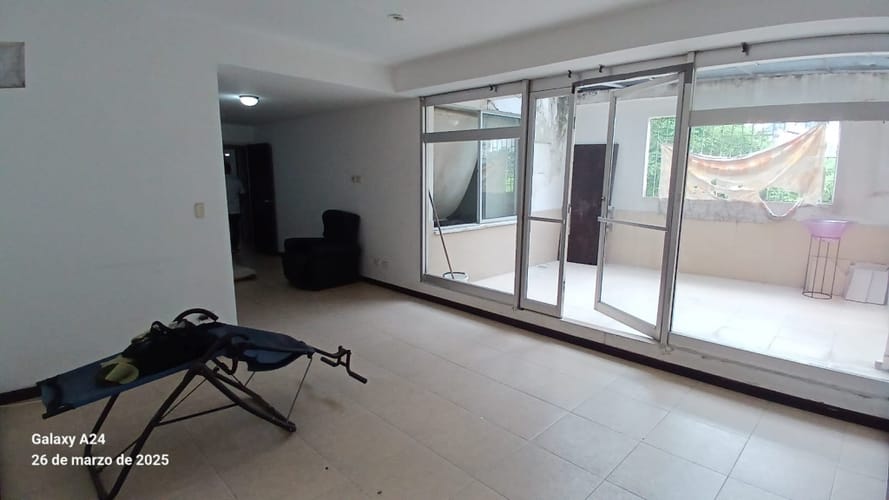 Apartamento de 3 alcobas en venta en Centenario, Cali, 132 m² · foto 16 de 24