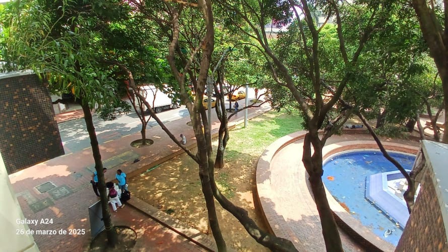 Apartamento de 3 alcobas en venta en Centenario, Cali, 132 m² · foto 21 de 24