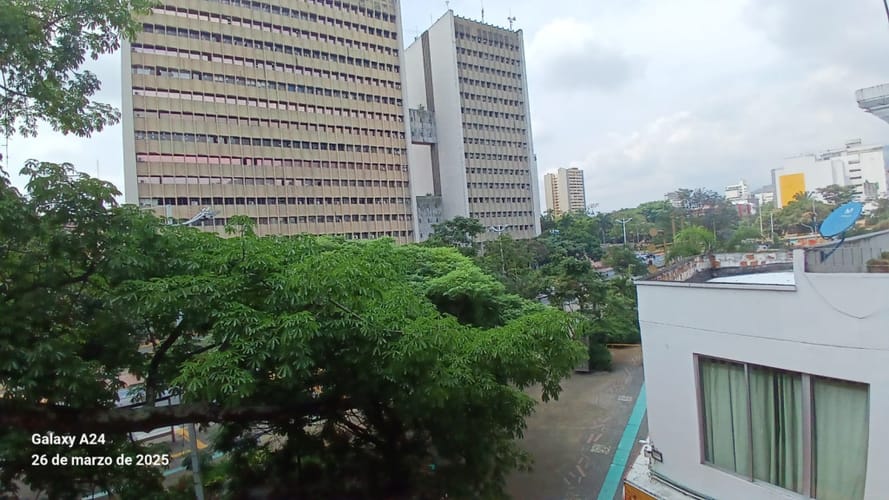 Apartamento de 3 alcobas en venta en Centenario, Cali, 132 m² · foto 22 de 24