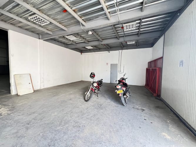 Bodega en arriendo en Villa Carolina, Barranquilla, 1466 m² · foto 2 de 24