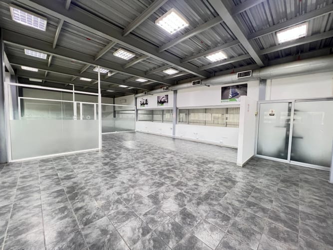 Bodega en arriendo en Villa Carolina, Barranquilla, 1466 m² · foto 15 de 24