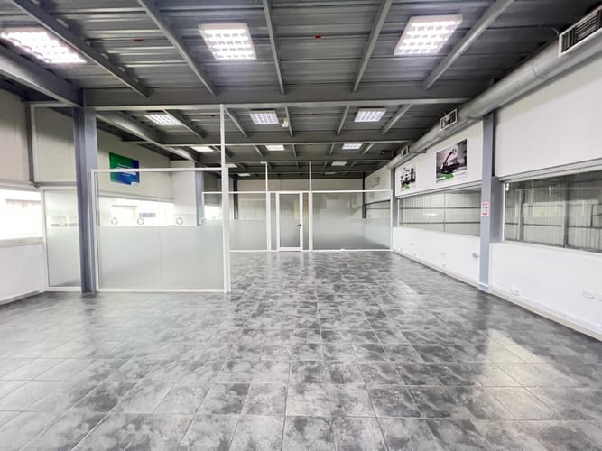 Bodega en arriendo en Villa Carolina, Barranquilla, 1466 m² · foto 16 de 24