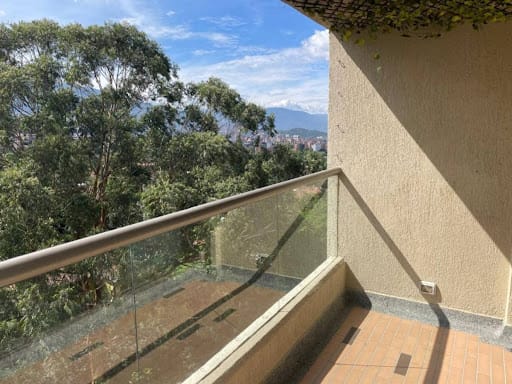 Apartaestudio en arriendo en Loma De Los Bernal, Medellín, 90 m² · foto 17 de 18