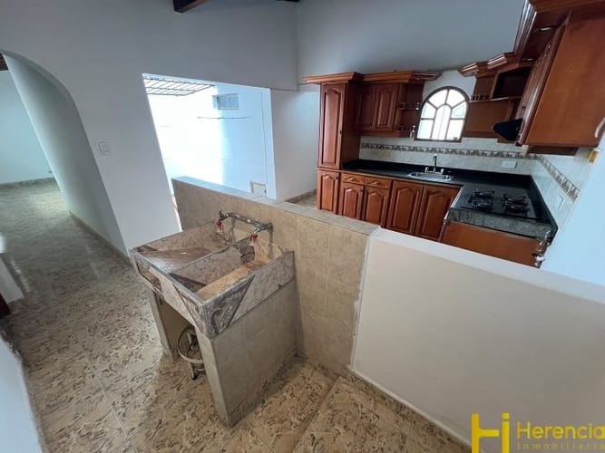 Apartamento en venta en Laureles, Medellín · foto 3 de 24