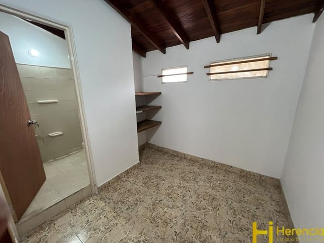Apartamento en venta en Laureles, Medellín · foto 8 de 24