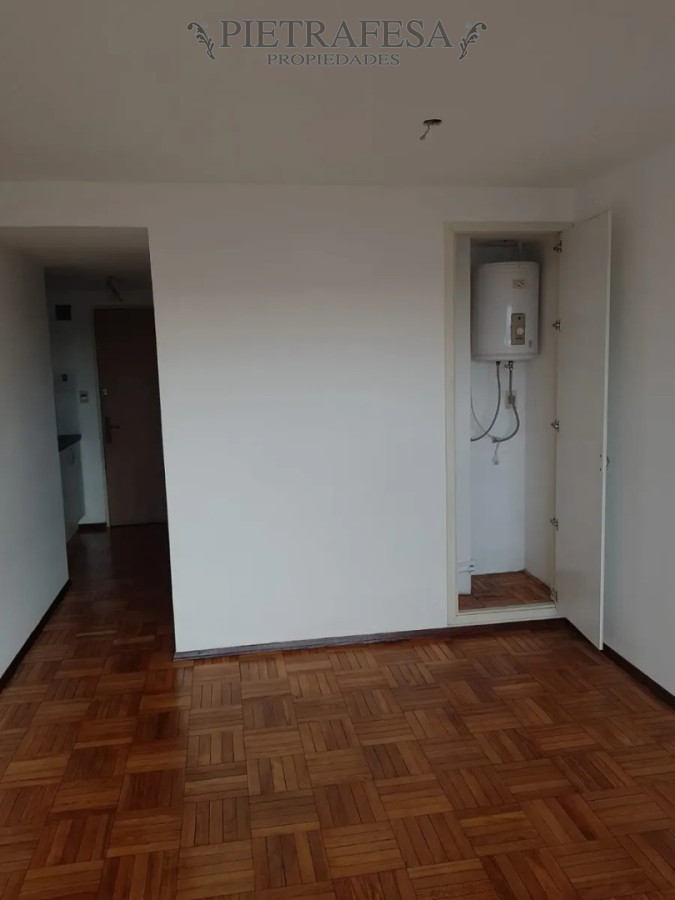 Apartamento en alquiler, Monoambiente, 1 baño, terraza. Malvin. · Foto 5