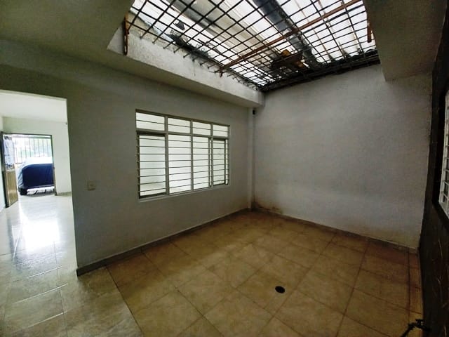 Casa de 7 alcobas en venta en Colseguros Andes, Cali, 457 m² · foto 15 de 24