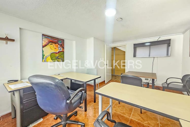 Casa de 5 alcobas en venta en La Castellana, Bogotá, 250 m² · foto 15 de 21