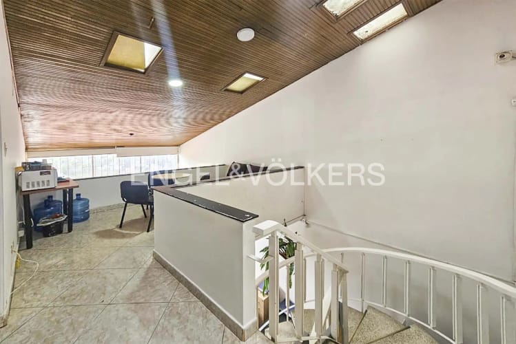 Casa de 5 alcobas en venta en La Castellana, Bogotá, 250 m² · foto 2 de 21
