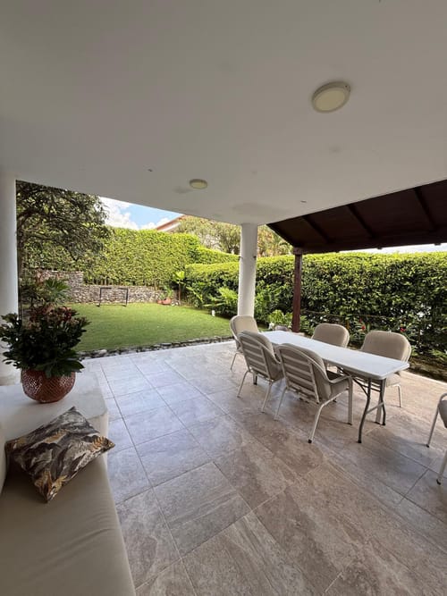 Casa de 5 alcobas en venta en Rincon Del Vergel, Ibagué, 330 m² · foto 9 de 24