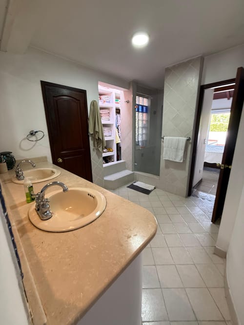 Casa de 5 alcobas en venta en Rincon Del Vergel, Ibagué, 330 m² · foto 19 de 24