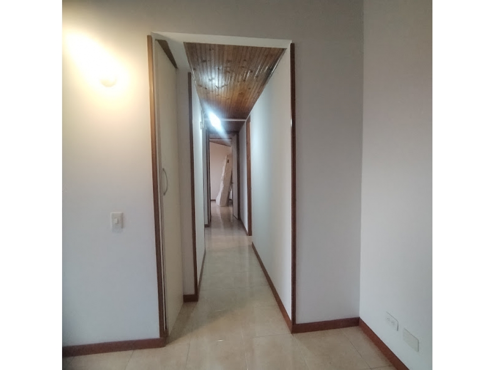 Apartamento en venta en Cantalejo, Bogotá · foto 3 de 17