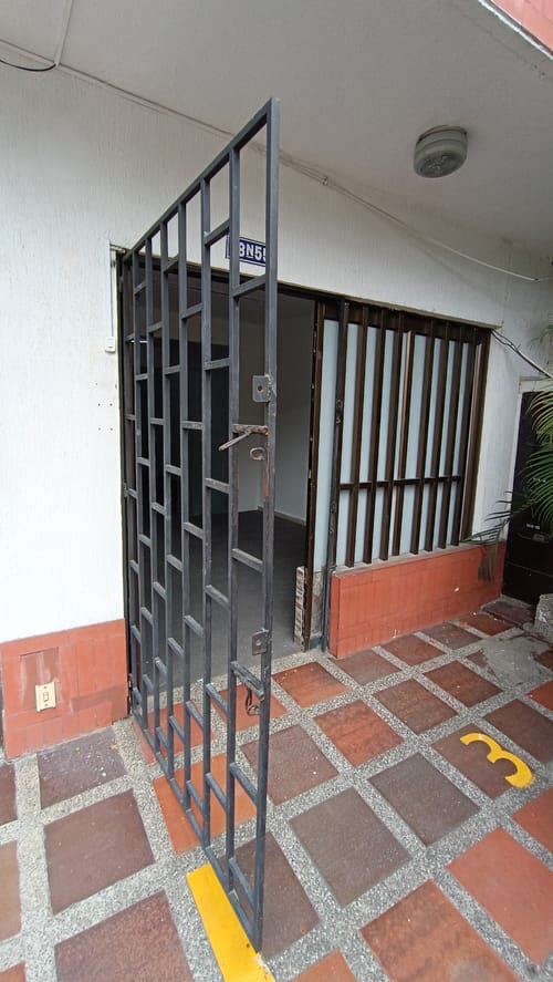 Oficina en arriendo en San Vicente, Cali, 62 m² · foto 3 de 8