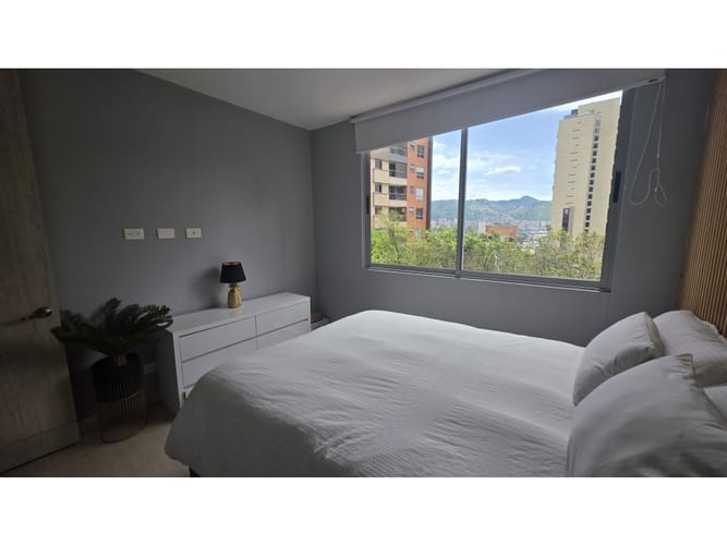 Apartamento de 4 alcobas en venta en El Poblado, Medellín, 144 m² · foto 19 de 24