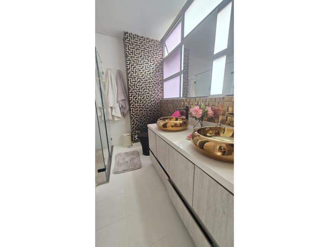 Apartamento de 4 alcobas en venta en El Poblado, Medellín, 144 m² · foto 24 de 24