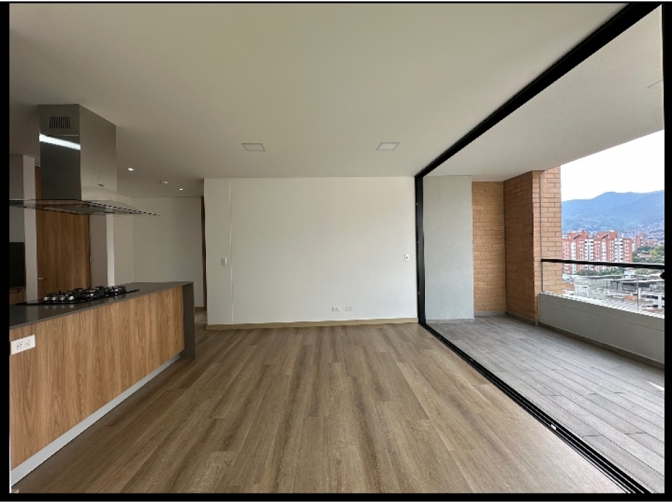 Apartamento en venta en Laureles, Medellín · foto 5 de 24