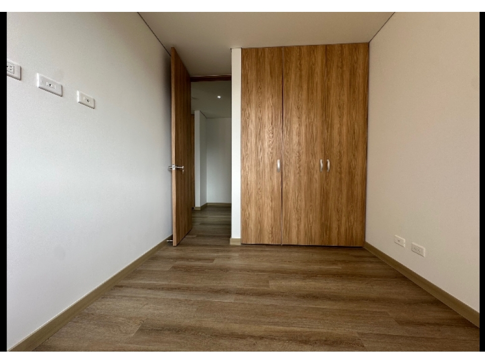 Apartamento en venta en Laureles, Medellín · foto 12 de 24
