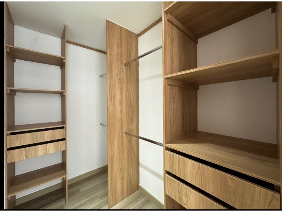 Apartamento en venta en Laureles, Medellín · foto 17 de 24