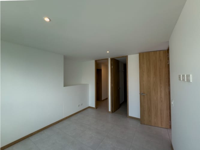 Apartamento de 1 alcoba en venta en Prados De Sabaneta, Sabaneta, 52 m² · foto 10 de 24