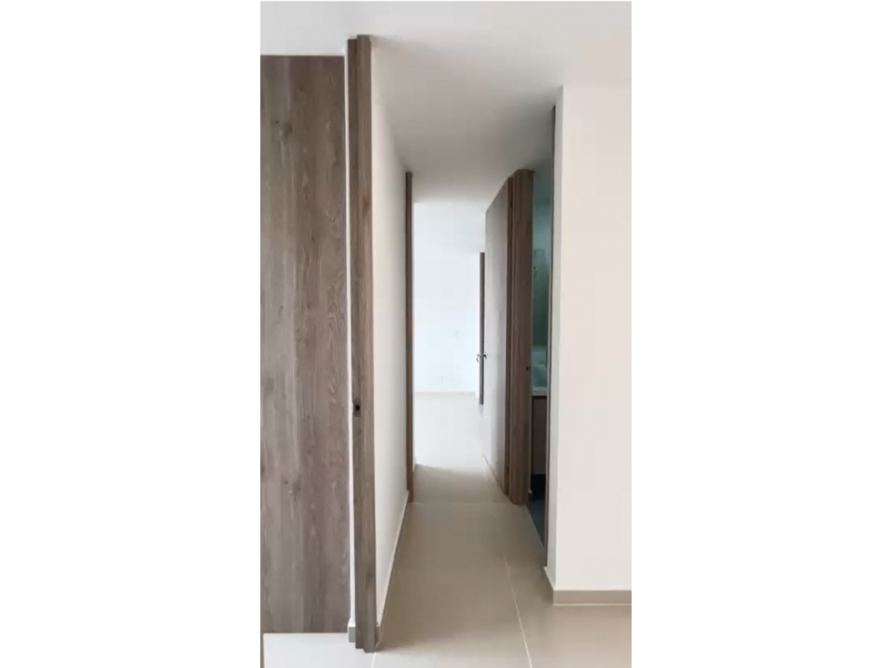 Apartamento en venta en Zona Industrial No. 1, Itagüí · foto 17 de 24