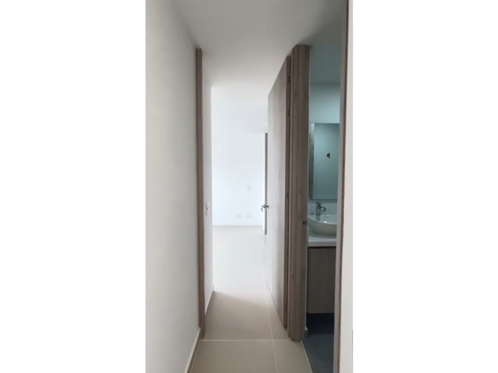 Apartamento en venta en Zona Industrial No. 1, Itagüí · foto 21 de 24