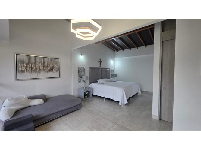 Apartamento de 4 alcobas en venta en Camino Verde, Envigado, 150 m² · foto 6 de 11