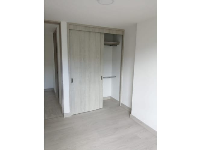 Apartamento en venta en Camino Verde, Medellín · foto 13 de 24