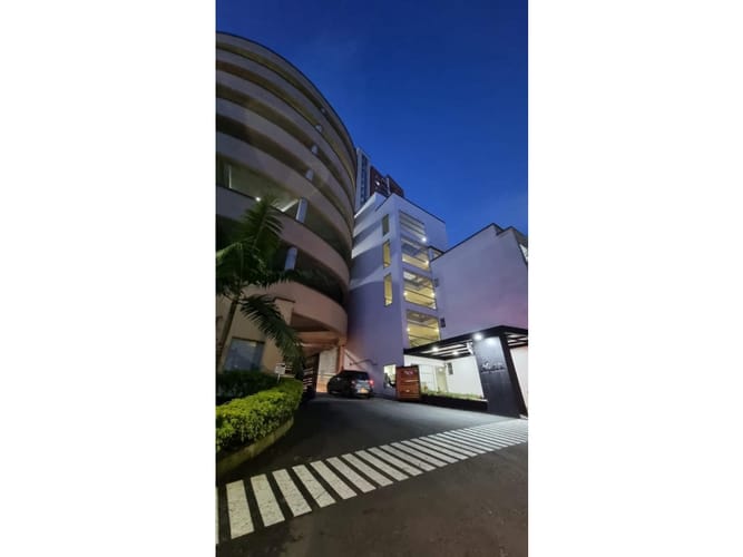 Apartamento en venta en Camino Verde, Medellín · foto 22 de 24
