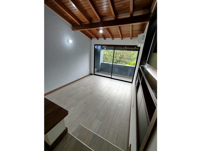 Apartamento de 2 alcobas en venta en Laureles, Medellín, 114 m² · foto 9 de 23