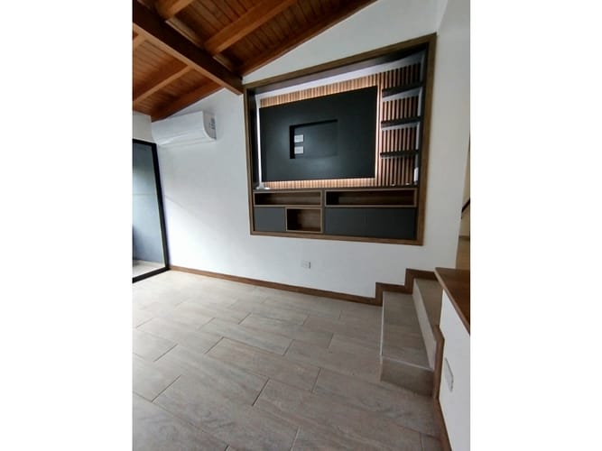 Apartamento de 2 alcobas en venta en Laureles, Medellín, 114 m² · foto 11 de 23