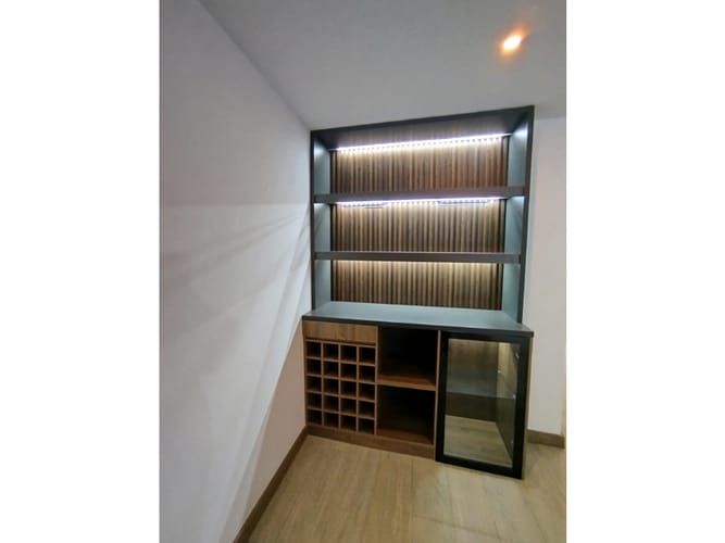 Apartamento de 2 alcobas en venta en Laureles, Medellín, 114 m² · foto 12 de 23