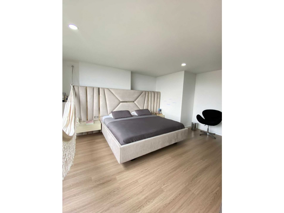 Apartamento en venta en Loma De Las Brujas, Envigado · foto 14 de 24