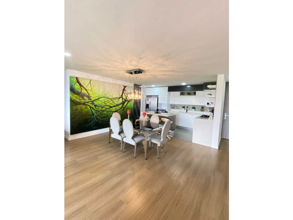 Apartamento en venta en Loma De Las Brujas, Envigado · foto 18 de 24