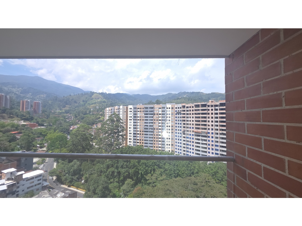 Apartamento en venta en Camino Verde, Envigado · foto 4 de 24