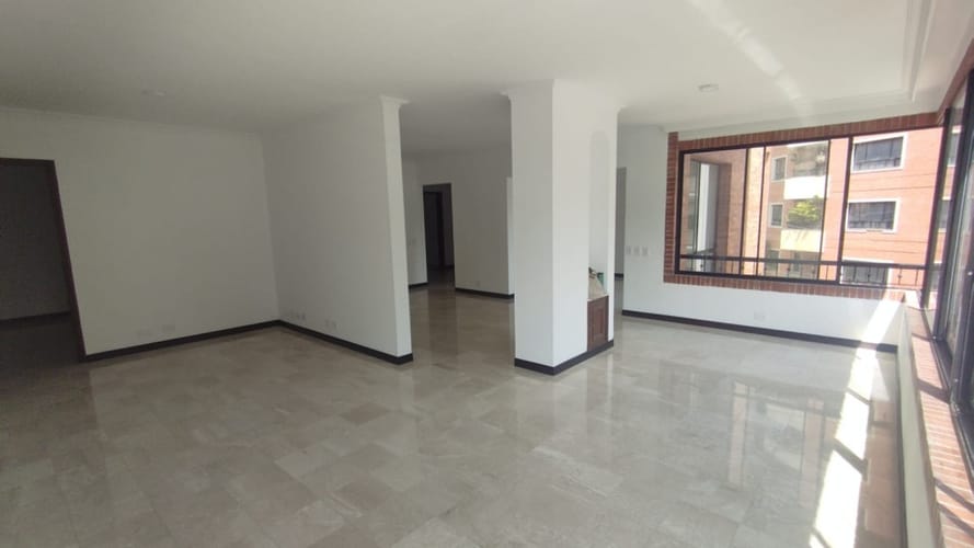 Apartamento de 3 alcobas en venta en Santa Teresita, Cali, 186 m² · foto 7 de 24