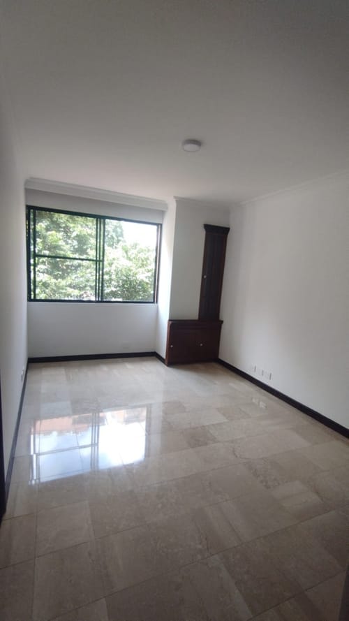Apartamento de 3 alcobas en venta en Santa Teresita, Cali, 186 m² · foto 19 de 24