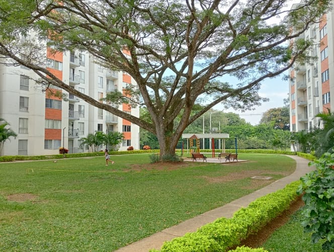 Apartamento de 2 alcobas en venta en Cr. Los Naranjos, Jamundí, 62 m² · foto 7 de 24