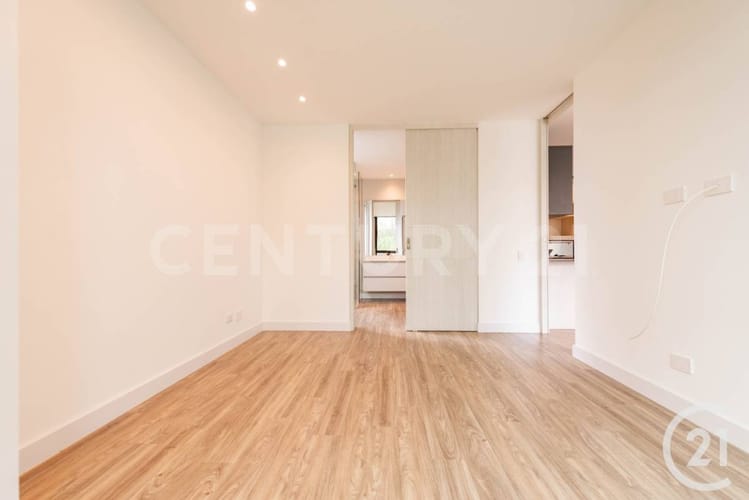 Apartamento de 2 alcobas en venta en El Castillo, Medellín, 85 m² · foto 8 de 17