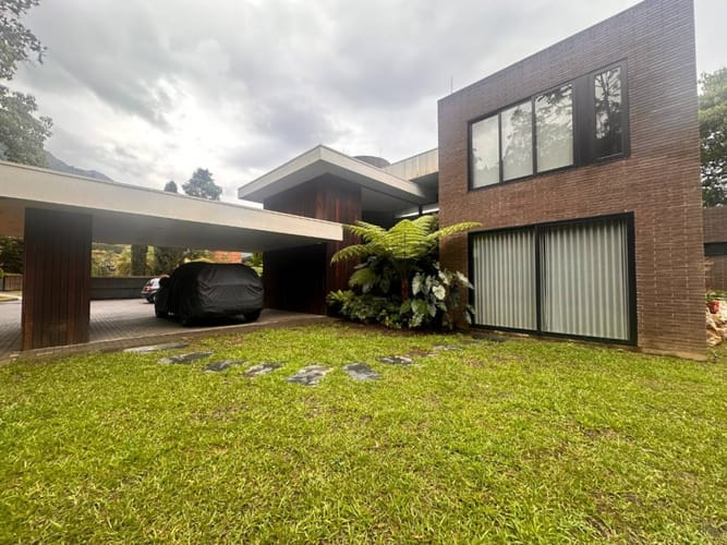 Casa de 4 alcobas en venta en Las Palmas, Medellín, 425 m² · foto 4 de 24