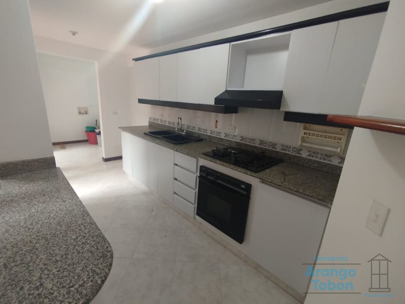 Apartamento en venta en San Joaquin, Medellín · foto 6 de 24