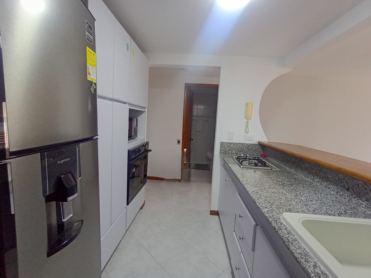 Apartamento en arriendo en Laureles, Medellín · foto 12 de 19