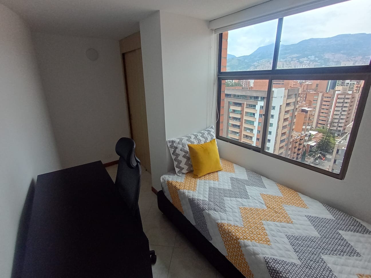 Apartamento en arriendo en Laureles, Medellín · foto 18 de 19