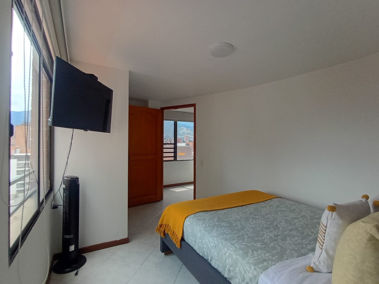Apartamento en arriendo en Laureles, Medellín · foto 13 de 19