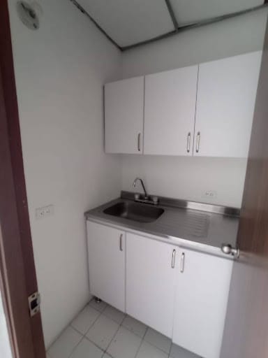 Oficina en arriendo en Lorena, Medellín, 45 m² · foto 11 de 17