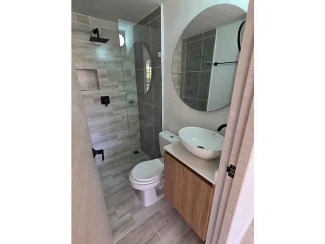 Apartamento de 2 alcobas en venta en El Trapiche, Bello, 55 m² · foto 8 de 9