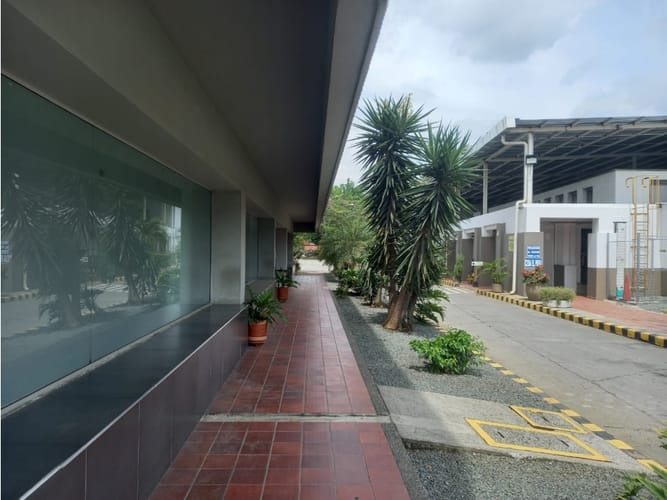 Bodega en arriendo en Salomia, Cali, 477 m² · foto 3 de 18